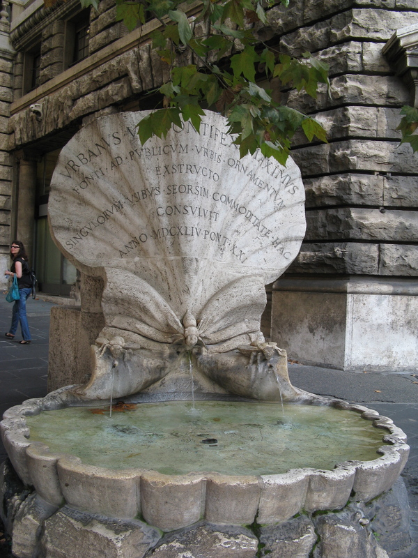 fontana delle api.jpeg